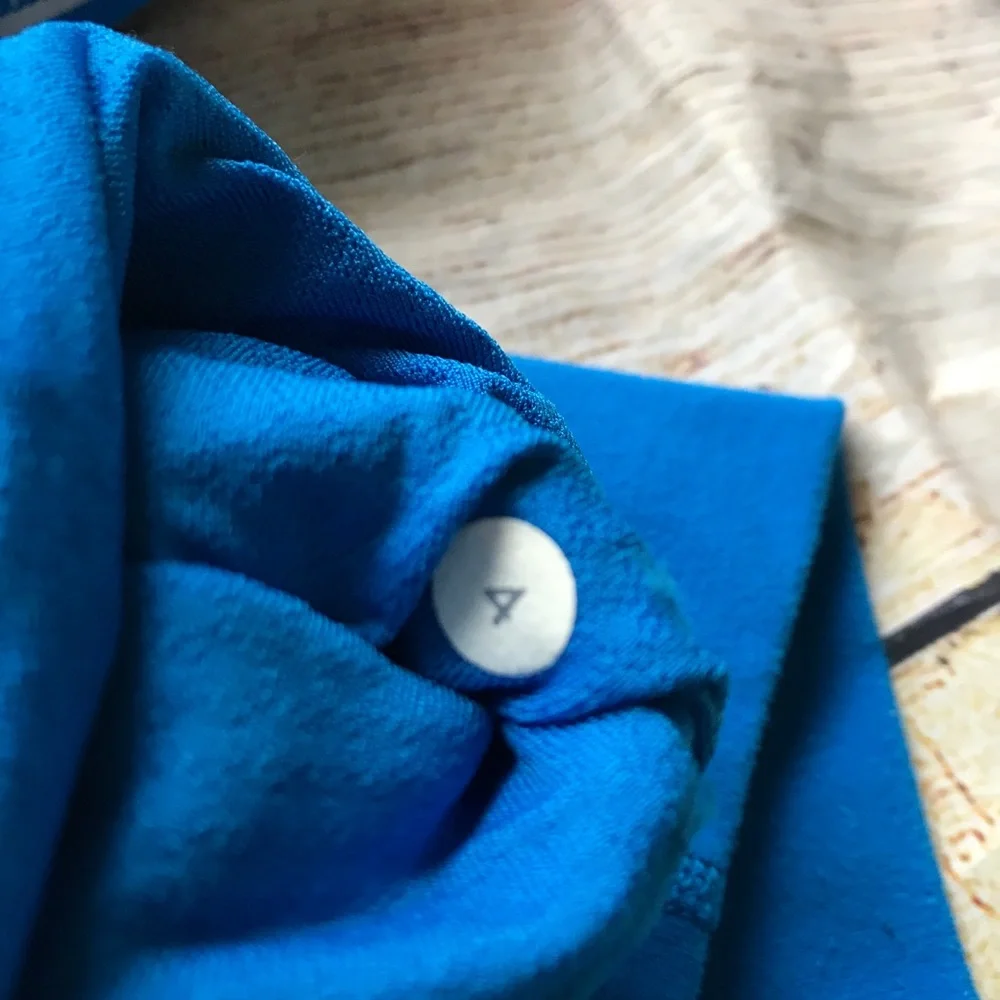 Lululemon blue stripped jacket - Picture 4 of 7
